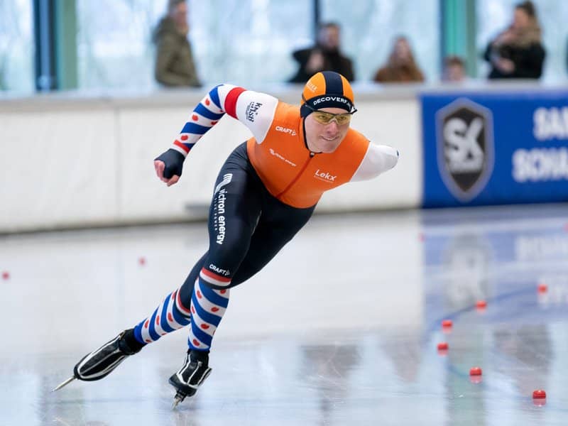 gewest-fryslan-skaters-race-ahead-featured